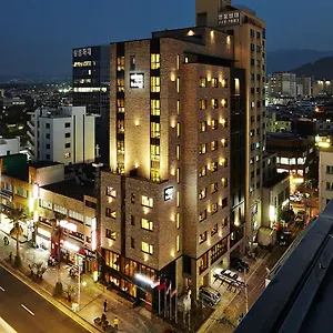 어반 아일랜드 4*, 제주 대한민국